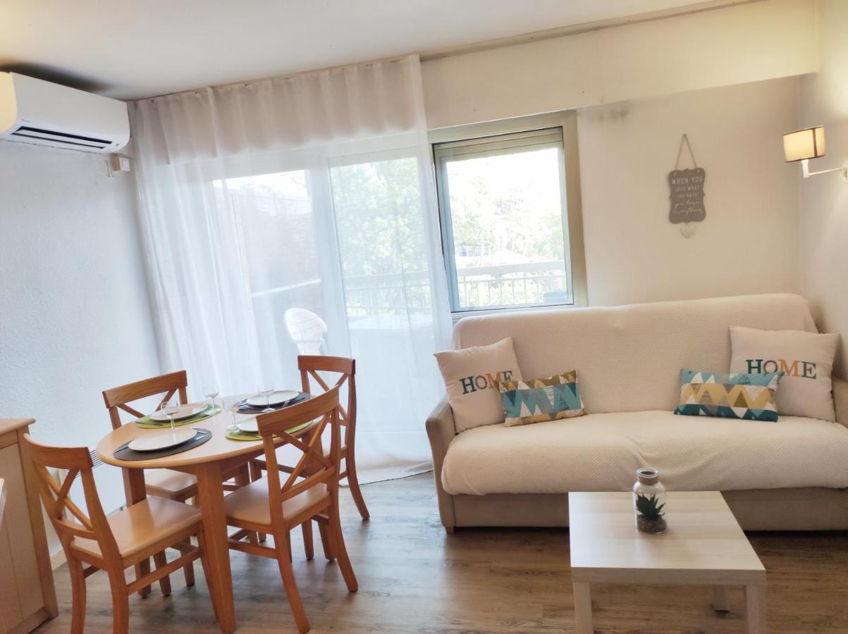 TECY PIERRE ET VACANCES SAINTE-MAXIME (France) - de € 180 | HOTELMIX